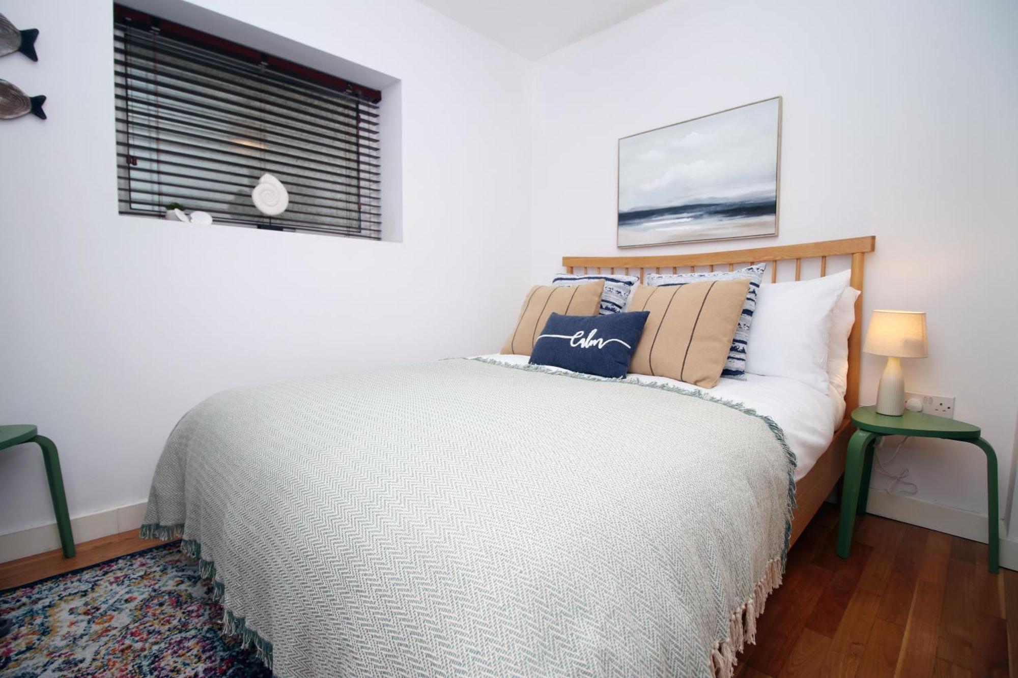 Coastal Penarth Dream! Close To Cardiff Superb Location Near Bars And Restaurants! Dog Friendly And Welcome Breakfast Pack! Exterior photo